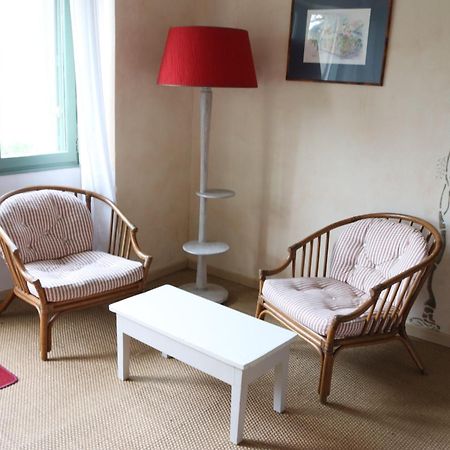 Chambres D'Hotes Du Noisillet Cinais Eksteriør bilde