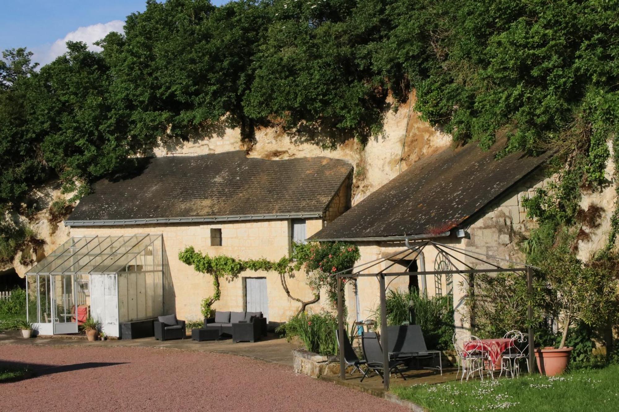 Chambres D'Hotes Du Noisillet Cinais Eksteriør bilde